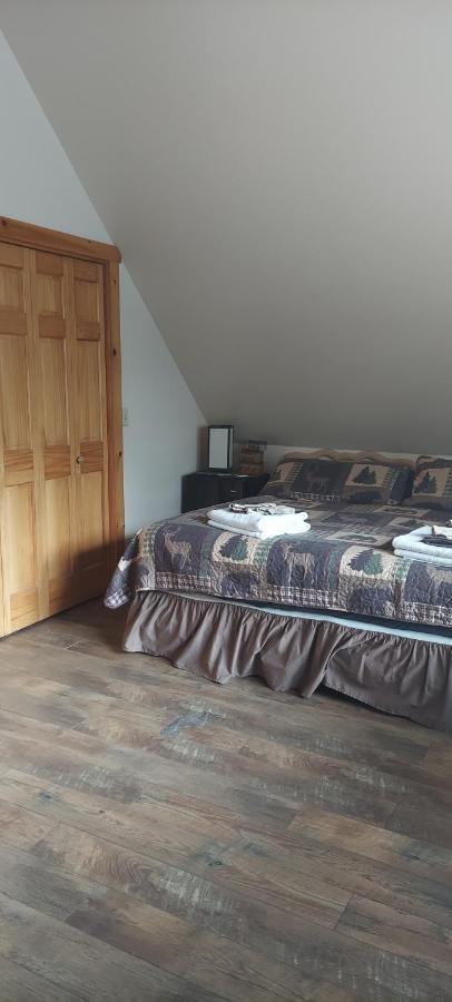 The Old Tioga Inn Bed And Breakfast Fairmount Springs Bagian luar foto